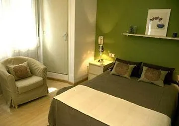 Putxet By Gaiarooms Barcelona Guest house