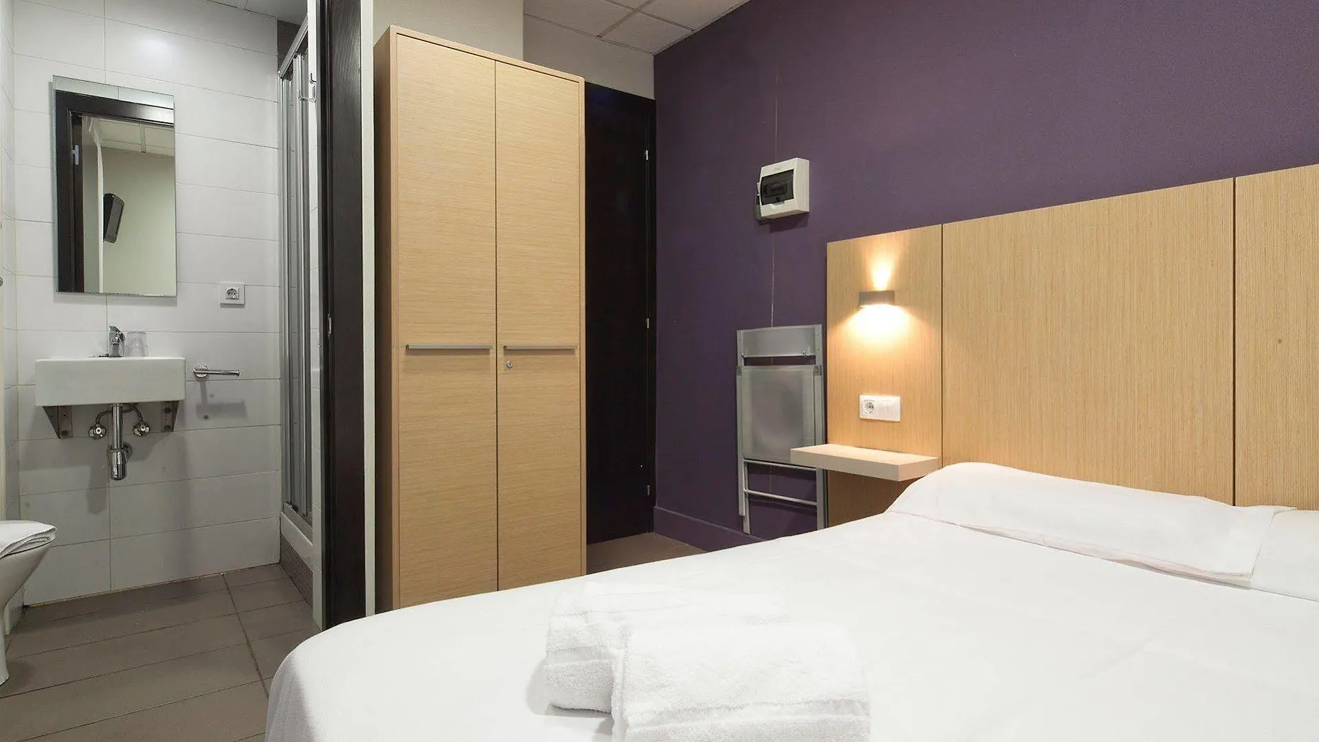 Putxet By Gaiarooms Barcelona 2*,